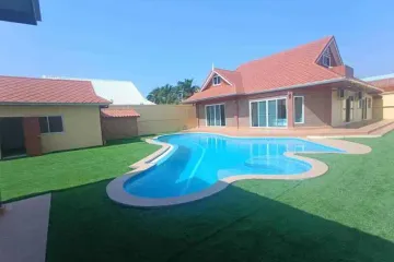 5 Bedroom Villa for sale in The Ville Jomtien, Nong Prue, Chonburi