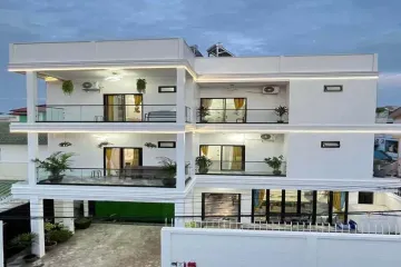 9 Bedroom House for sale in Nong Prue, Chonburi