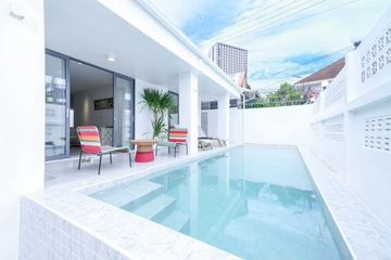 4 Bedroom House for sale in Na Kluea, Chonburi