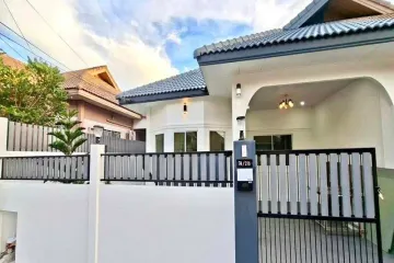 3 Bedroom House for sale in Raviporn City Home Village, Nong Prue, Chonburi