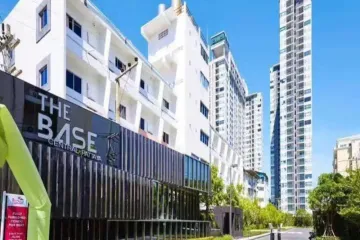 1 Bedroom Condo for sale in The Base Central Pattaya, Nong Prue, Chonburi