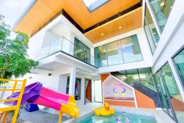 4 Bedroom Villa for sale in M Mountain Village, Nong Prue, Chonburi