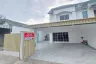 3 Bedroom Townhouse for sale in Chatkaew 9, Nong Prue, Chonburi