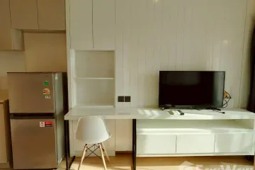 1 Bedroom Condo for rent in Lumpini Suite Phetchaburi - Makkasan, Makkasan, Bangkok near Airport Rail Link Makkasan