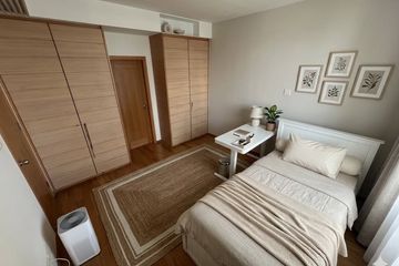 1 Bedroom Condo for rent in The Empire Place, Thung Wat Don, Bangkok near BTS Sueksa Witthaya