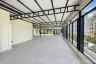Commercial for rent in Khlong Tan Nuea, Bangkok