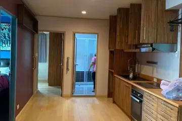 2 Bedroom Condo for rent in Saranjai Mansion, Khlong Toei, Bangkok near BTS Nana