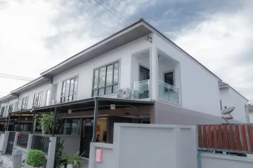3 Bedroom Townhouse for rent in Chokchai Village 9, Nong Prue, Chonburi