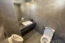 4 Bedroom Office for Sale or Rent in Suan Luang, Bangkok near MRT Si Nut