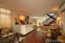 3 Bedroom Commercial for rent in Khlong Tan Nuea, Bangkok