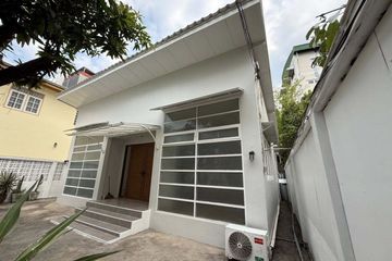 3 Bedroom House for rent in Khlong Tan, Bangkok near BTS Thong Lo