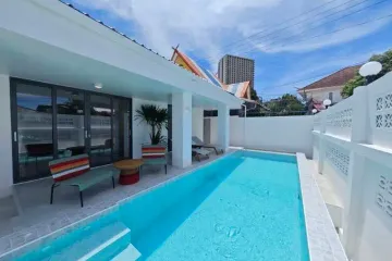 4 Bedroom Villa for sale in Na Kluea, Chonburi