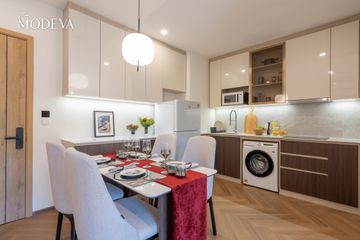 2 Bedroom Condo for sale in Choeng Thale, Phuket
