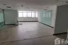 Office for rent in Payatai Plaza, Thanon Phaya Thai, Bangkok near MRT Rang Nam