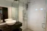 3 Bedroom Townhouse for rent in Rong Mueang, Bangkok near MRT Hua Lamphong