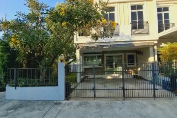 3 Bedroom Townhouse for rent in Indy 2 Bangna-Ramkhamhaeng 2, Dokmai, Bangkok