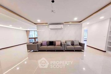 3 Bedroom Condo for sale in Sukhumvit Park, Khlong Toei, Bangkok near BTS Nana