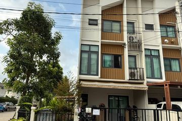 3 Bedroom Townhouse for sale in PLEX Onnut - Wongwaen, Dokmai, Bangkok