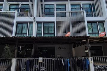 3 Bedroom Townhouse for sale in Cozy Satreewittaya 2 Soi 10, Chan Kasem, Bangkok