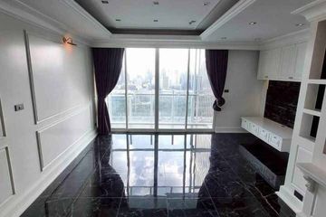 2 Bedroom Condo for sale in Din Daeng, Bangkok near MRT Phra Ram 9