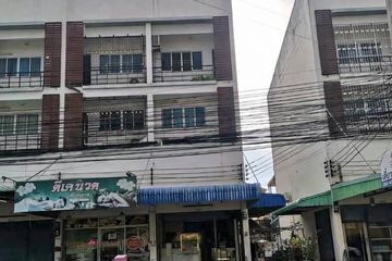 2 Bedroom Townhouse for sale in Surasak, Chonburi