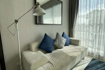 1 Bedroom Condo for sale in Rhythm Sukhumvit 42, Phra Khanong, Bangkok near BTS Ekkamai