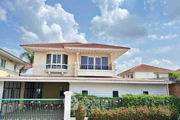 3 Bedroom House for sale in Surasak, Chonburi