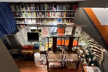 3 Bedroom Townhouse for sale in Crystal Ville, Lat Phrao, Bangkok