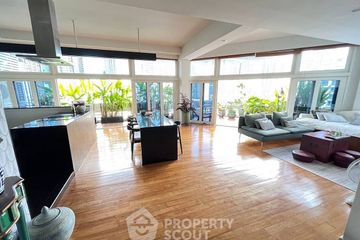 2 Bedroom Condo for sale in Sukhumvit House, Khlong Toei Nuea, Bangkok near BTS Asoke
