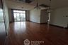 2 Bedroom Condo for sale in Lumpini, Bangkok near BTS Ploen Chit