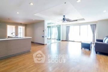 4 Bedroom Condo for sale in Silom, Bangkok near BTS Saphan Taksin