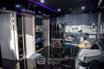 2 Bedroom Condo for sale in The Base Central Pattaya, Nong Prue, Chonburi