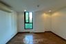 1 Bedroom Condo for sale in Zenith Place Sukhumvit 42, Phra Khanong, Bangkok near BTS Ekkamai