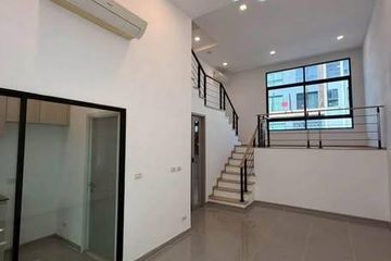 3 Bedroom Townhouse for sale in Suan Luang, Bangkok