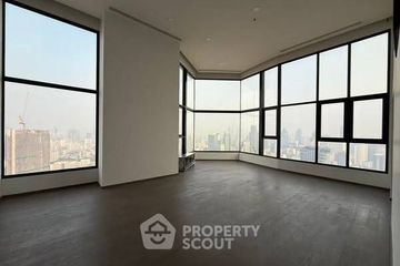 4 Bedroom Condo for sale in Maha Phruettharam, Bangkok near MRT Hua Lamphong