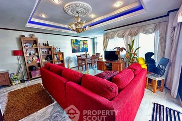 2 Bedroom Condo for sale in Siam Oriental Plaza, Nong Prue, Chonburi