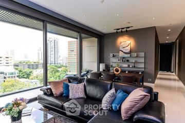 2 Bedroom Condo for sale in Azure Sukhumvit 39, Khlong Tan Nuea, Bangkok near BTS Phrom Phong