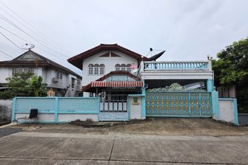 6 Bedroom House for sale in PO Phasuk Village, Sala Thammasop, Bangkok
