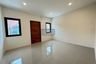 3 Bedroom Townhouse for sale in Natthakan 3,5, Khlong Thanon, Bangkok