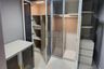 2 Bedroom Condo for sale in Ideo Sathorn-Taksin, Bang Lamphu Lang, Bangkok near BTS Krung Thon Buri