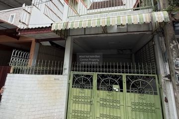 2 Bedroom Townhouse for sale in Chan Kasem, Bangkok near MRT Chankasem