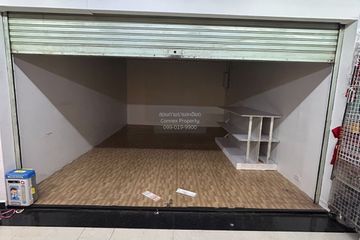 1 Bedroom Commercial for rent in Bobae Tower, Khlong Mahanak, Bangkok near MRT Lan Luang