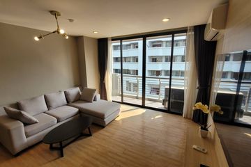 2 Bedroom Condo for rent in Khlong Tan Nuea, Bangkok