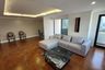 3 Bedroom Condo for rent in Khlong Toei Nuea, Bangkok near MRT Phetchaburi