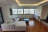 3 Bedroom Condo for rent in Khlong Toei Nuea, Bangkok near MRT Phetchaburi