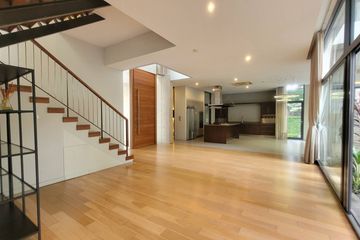 4 Bedroom House for rent in Khlong Tan Nuea, Bangkok