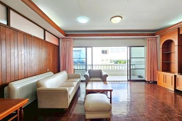 3 Bedroom Condo for rent in Khlong Tan, Bangkok near BTS Phrom Phong