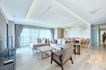 3 Bedroom Condo for rent in Phra Khanong Nuea, Bangkok near BTS Ekkamai
