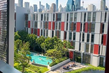 1 Bedroom Apartment for sale in Taka Haus Ekamai 12, Khlong Tan Nuea, Bangkok near BTS Ekkamai