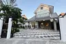 5 Bedroom Villa for sale in Central Park 4/2 Village, Nong Prue, Chonburi